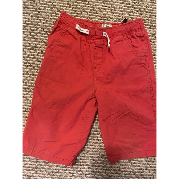 Boys Size 10 red, drawstring khaki shorts in hood, clean, preowned condition - Picture 1 of 2